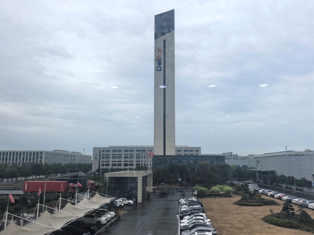 September 24th, 2025 Delfar Elevator Container Loading 