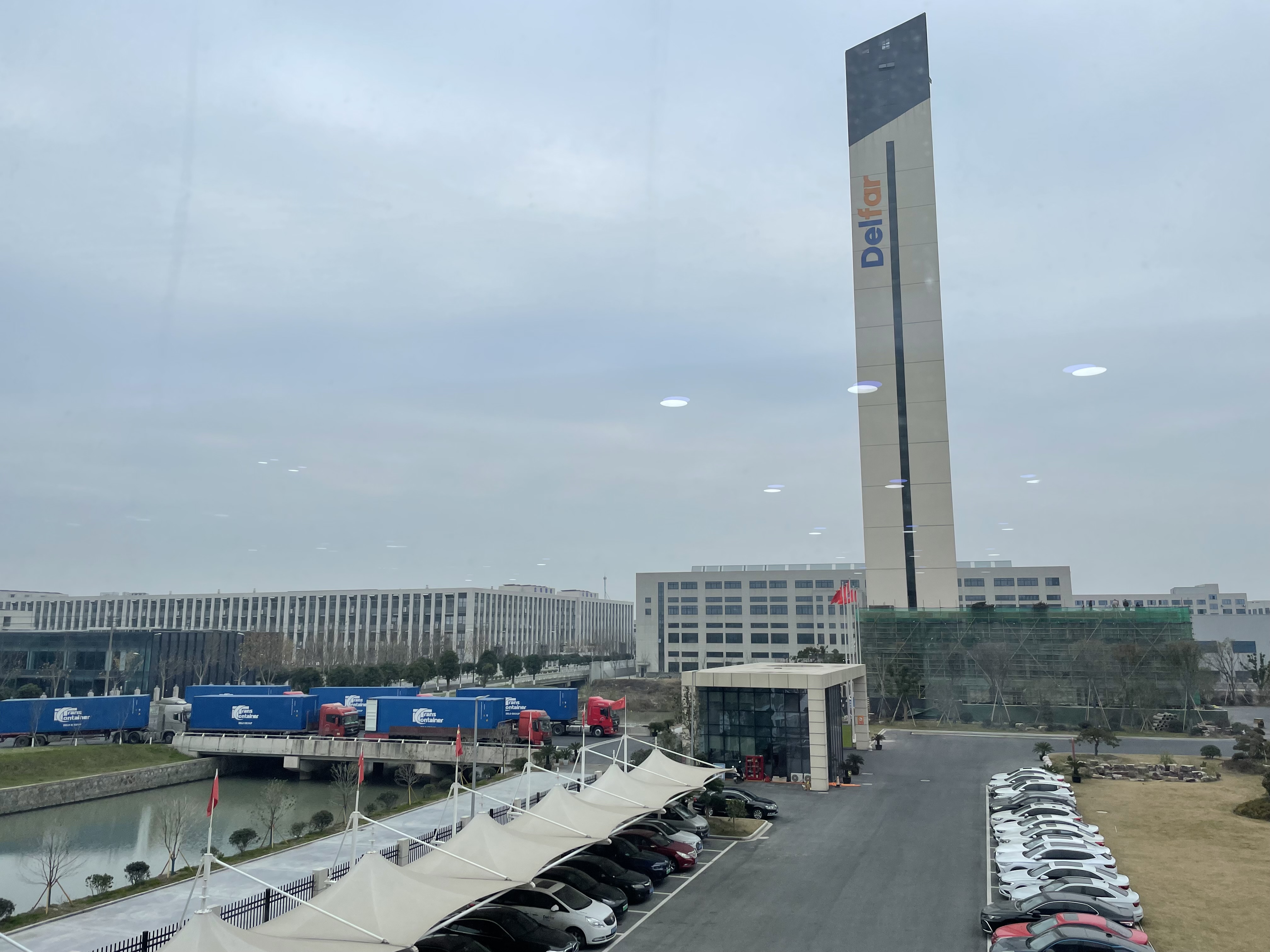 December 30th, 2022 Delfar Elevator Container Loading