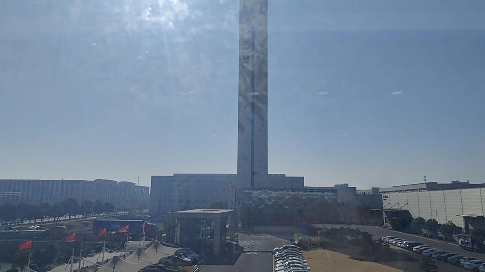 January 14th, 2026 Delfar Elevator Container Loading 