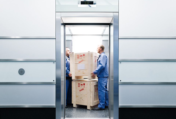 What You Should Know Before Choosing A Freight Elevator