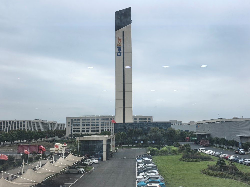 September 18th, 2025 Delfar Elevator Container Loading 