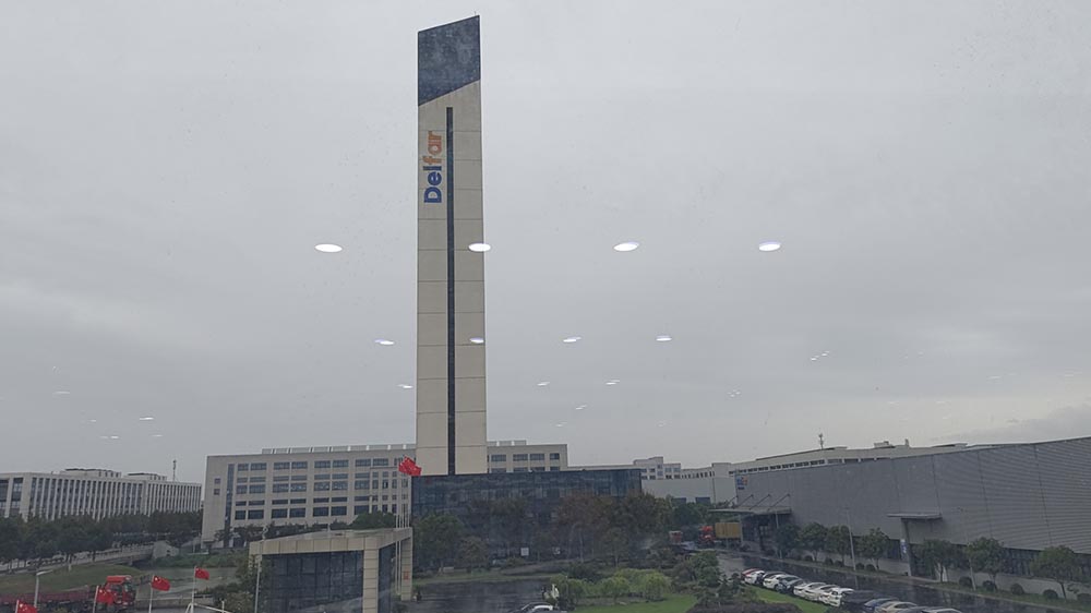 October 30th, 2025 Delfar Elevator Container Loading 