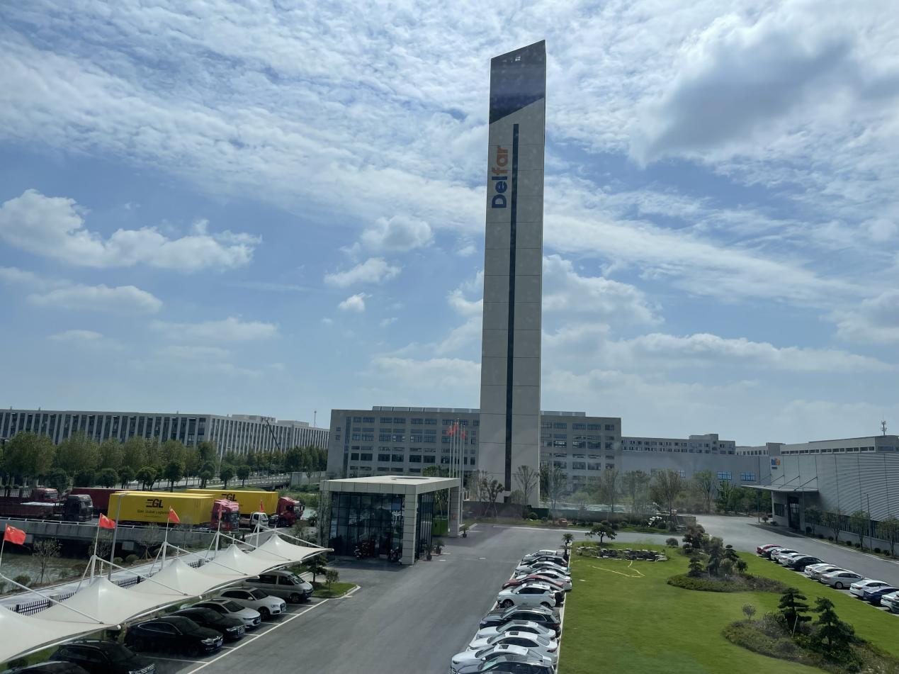 September 21th, 2022 Delfar Elevator Container Loading 