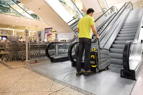 Maintain Clean and Dry Step Surfaces-Delfar