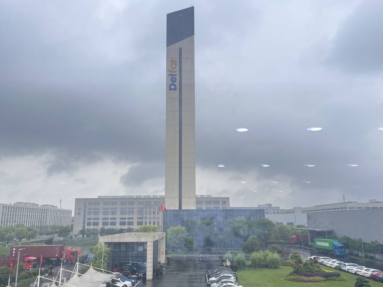 April 29th, 2026 Delfar Elevator Container Loading 