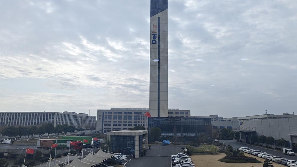 December 31st, 2025 Delfar Elevator Container Loading 